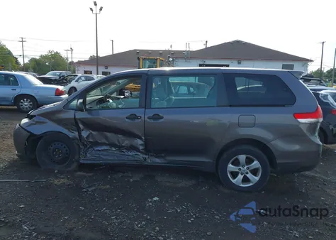2012 Toyota Sienna Base V6 7 Passenger из США, поврежденный, VIN 5TDZK3DC3CS183595